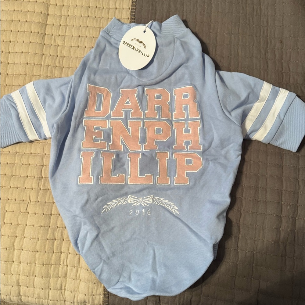 Darren-Phillip Light Blue Dog SweatShirt